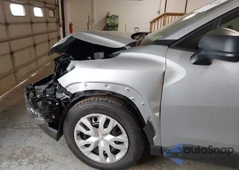 2022 Toyota Corolla Cross L из США, поврежденный, VIN 7MUAAAAG0NV007849